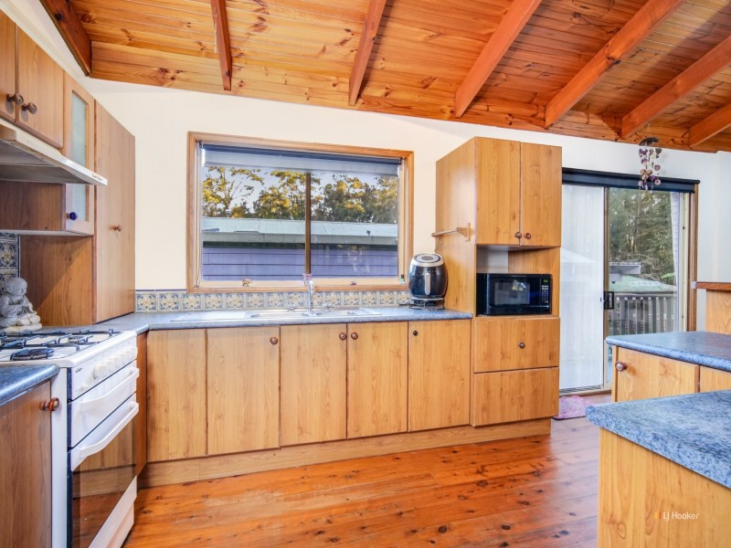 107 Larmer Avenue, Sanctuary Point NSW 2540