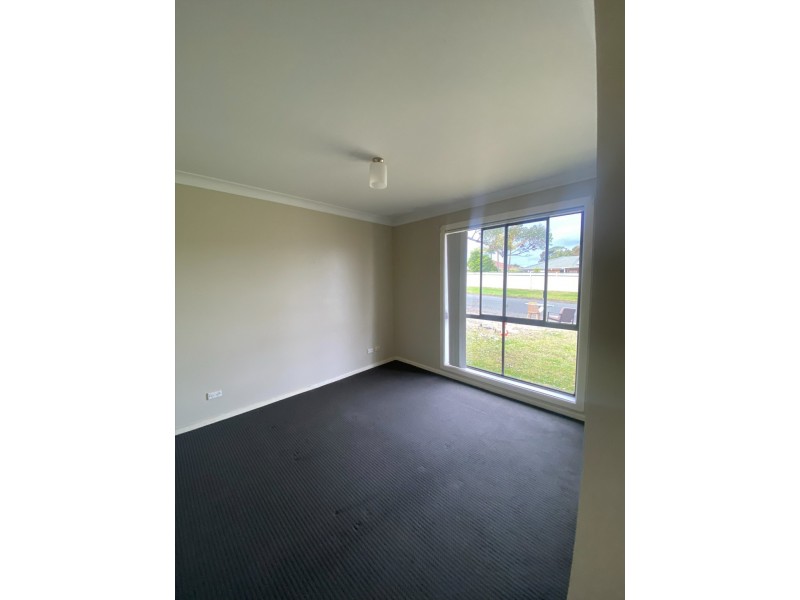 10 Lawson Way, Sanctuary Point NSW 2540