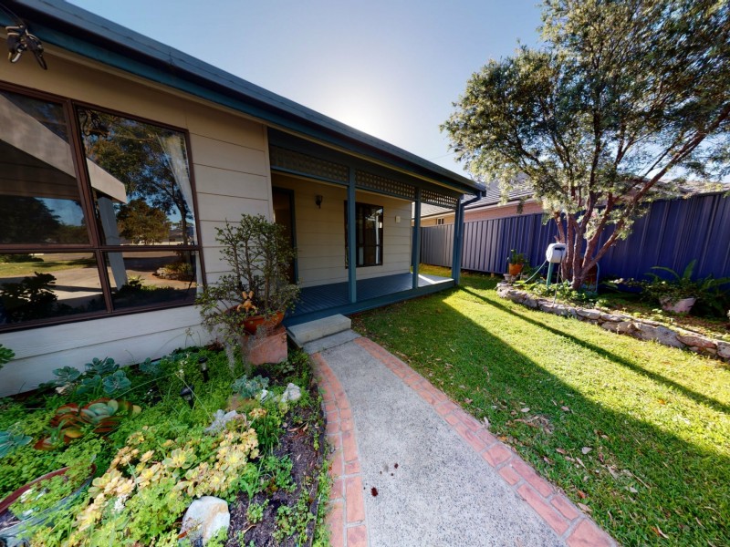 6 Robinsville Place, Sanctuary Point NSW 2540