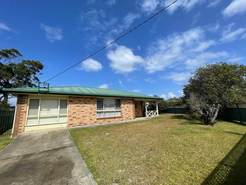 94 Waratah Crescent, Sanctuary Point NSW 2540