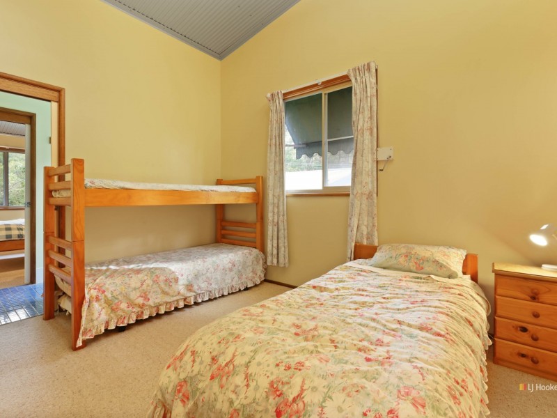 417 Elizabeth Drive, Vincentia NSW 2540