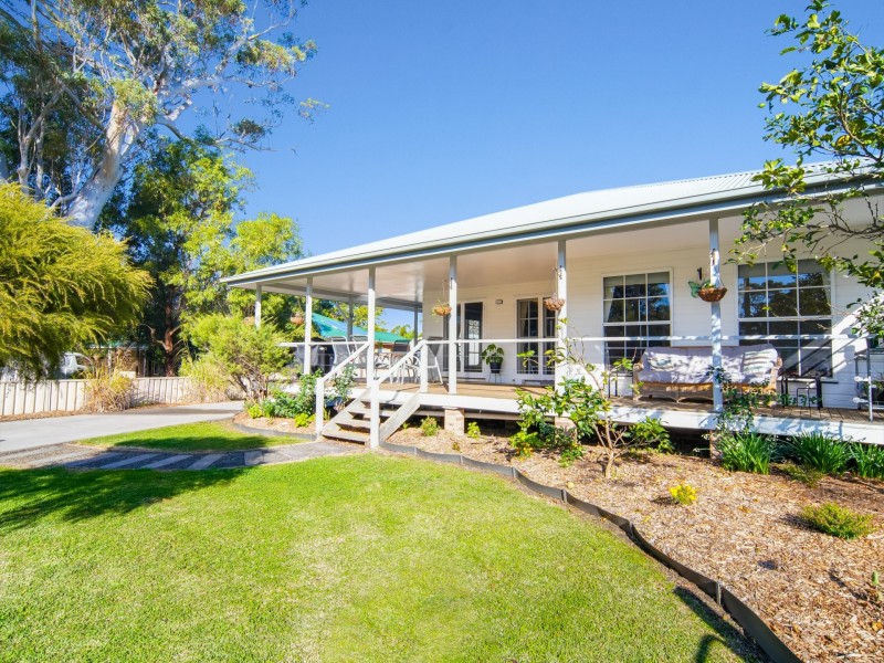 14 Donovan Close, Callala Bay NSW 2540