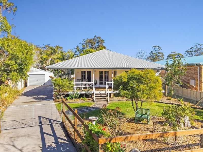 14 Donovan Close, Callala Bay NSW 2540