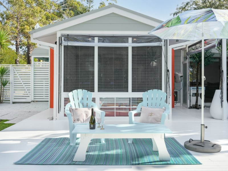 10 Sunnyside Avenue, Woollamia NSW 2540