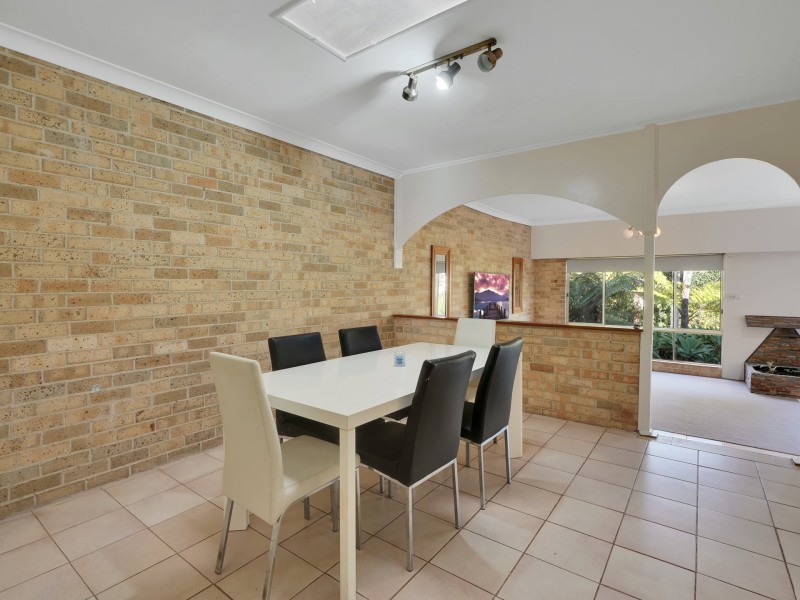 27 Waratah Crescent, Sanctuary Point NSW 2540