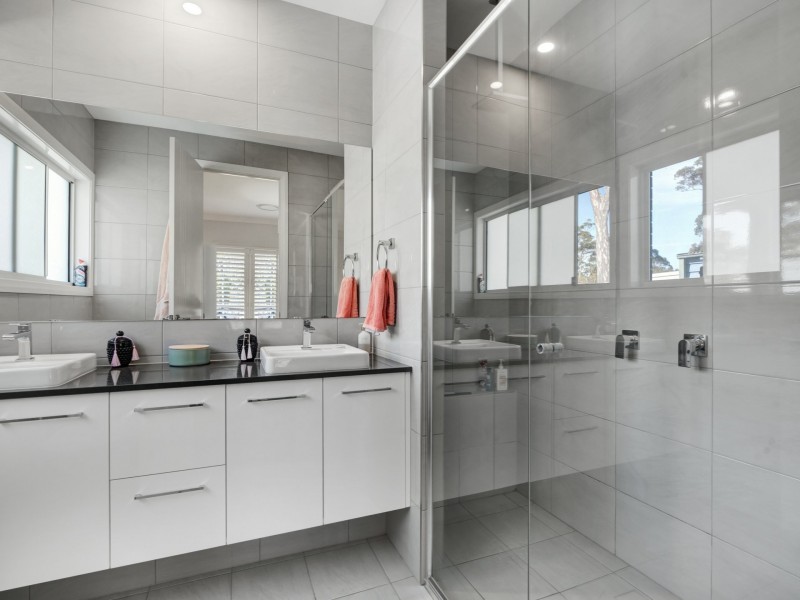 28 Mountain Street, Sanctuary Point NSW 2540