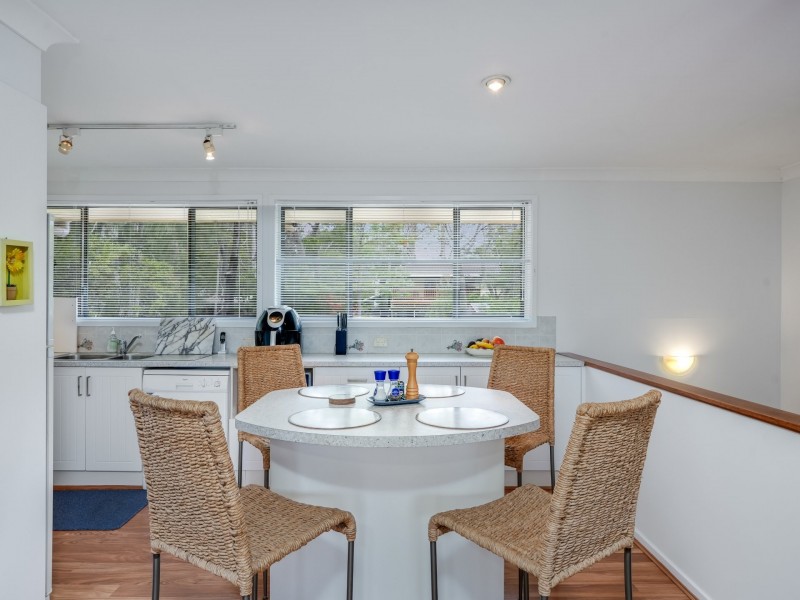 218 Macleans Point Road, Sanctuary Point NSW 2540