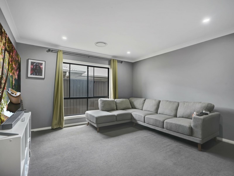 31 Windsail Lane, Vincentia NSW 2540