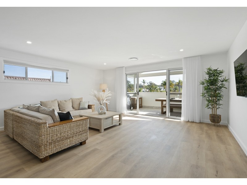 9B Lachlan Crescent, St Georges Basin NSW 2540