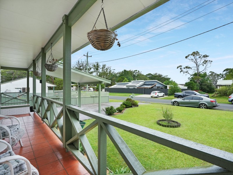 31 Dorothy Avenue, Basin View NSW 2540
