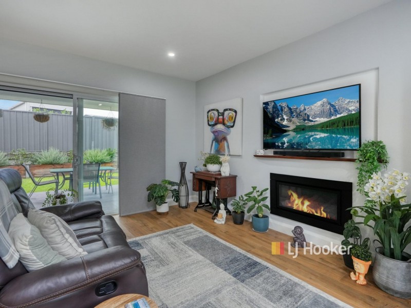 17 Nadine Street, Sanctuary Point NSW 2540