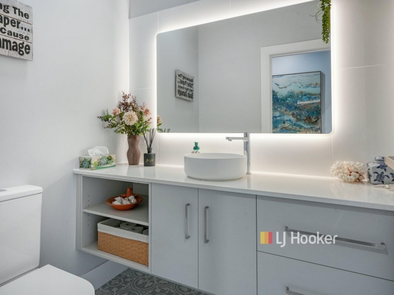 17 Nadine Street, Sanctuary Point NSW 2540