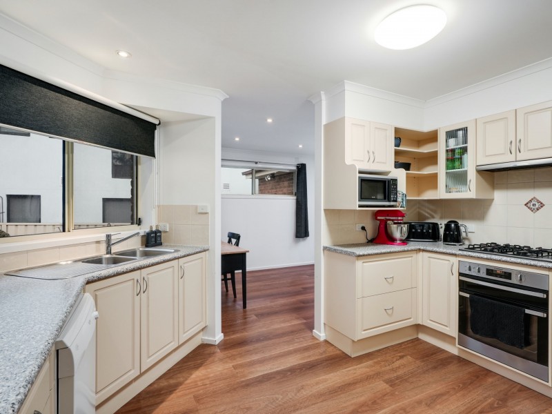 195 Sanctuary Point Road, Sanctuary Point NSW 2540