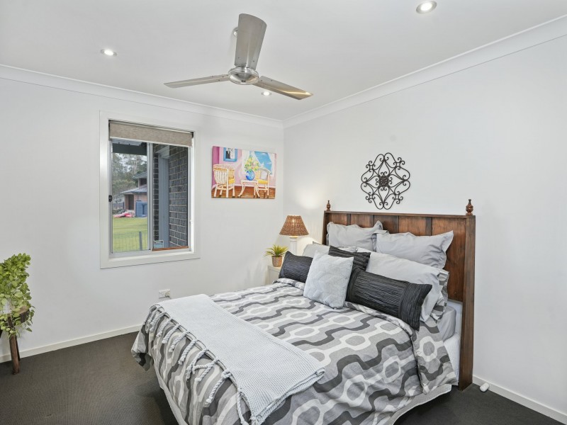 66 Loralyn Avenue, St Georges Basin NSW 2540
