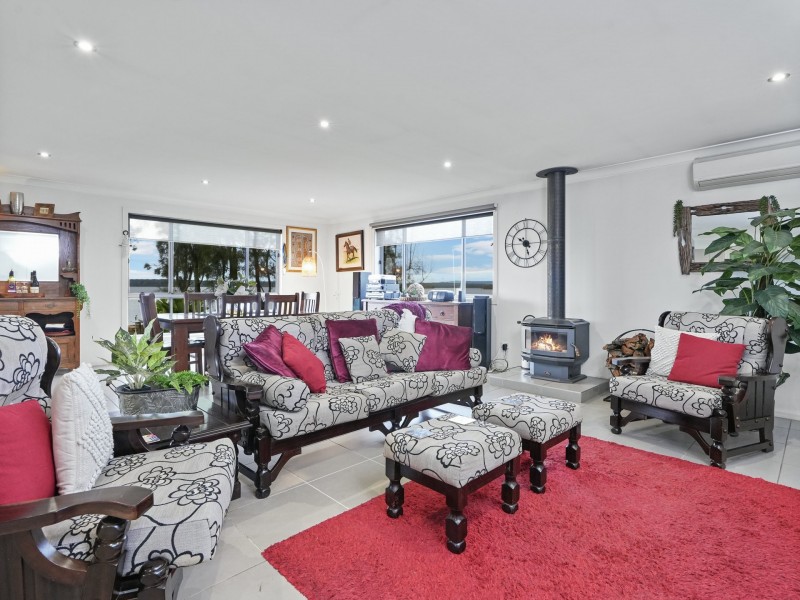 66 Loralyn Avenue, St Georges Basin NSW 2540