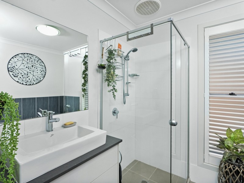 66 Loralyn Avenue, St Georges Basin NSW 2540