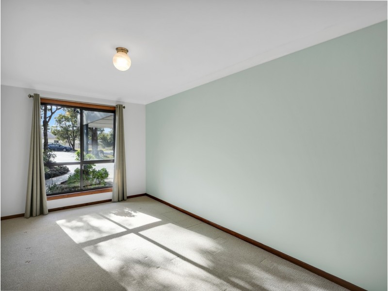 6 Robinsville Place, Sanctuary Point NSW 2540