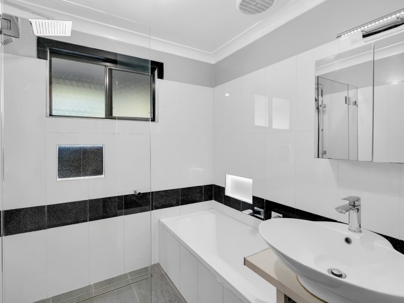 6 Robinsville Place, Sanctuary Point NSW 2540