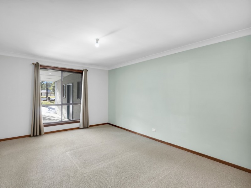 6 Robinsville Place, Sanctuary Point NSW 2540