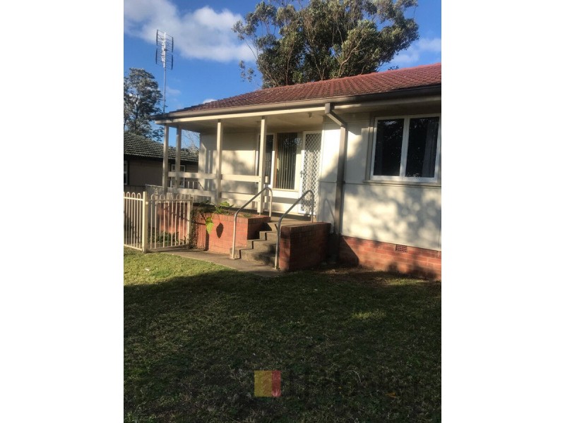 34 McKay Street, Nowra NSW 2541