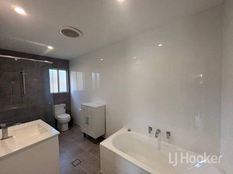 81 Macleans Point Road, Sanctuary Point NSW 2540