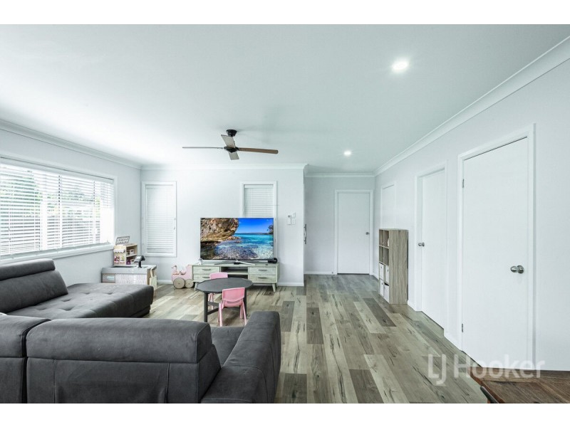 19 Hewitt Avenue, St Georges Basin NSW 2540