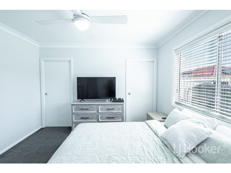 19 Hewitt Avenue, St Georges Basin NSW 2540
