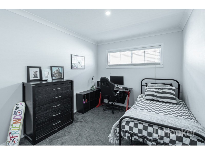 19 Hewitt Avenue, St Georges Basin NSW 2540