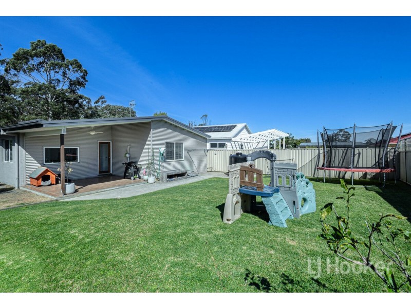 19 Hewitt Avenue, St Georges Basin NSW 2540