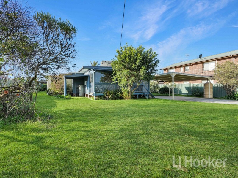 9 Dorothy Avenue, Basin View NSW 2540