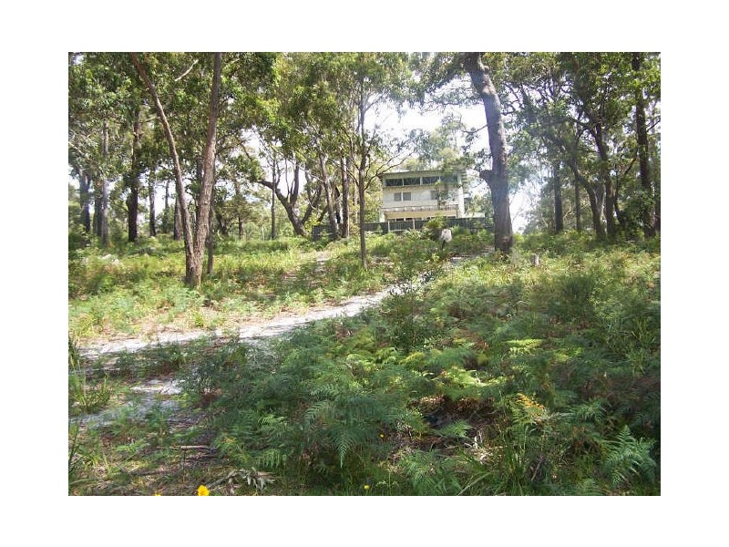 26 Frederick St, Sanctuary Point NSW 2540