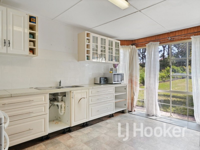 110 Loralyn Avenue, St Georges Basin NSW 2540