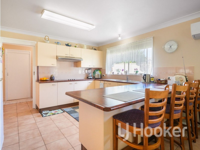 6 Wahroonga Close, St Georges Basin NSW 2540