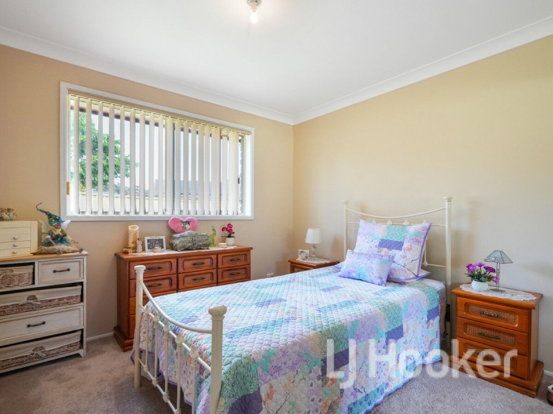 6 Wahroonga Close, St Georges Basin NSW 2540