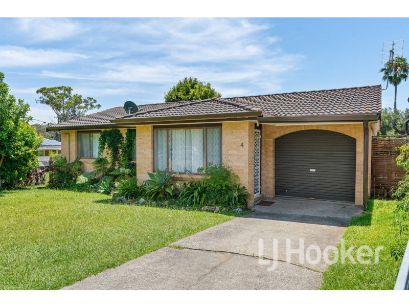 4 Macleans Point Road, Sanctuary Point NSW 2540