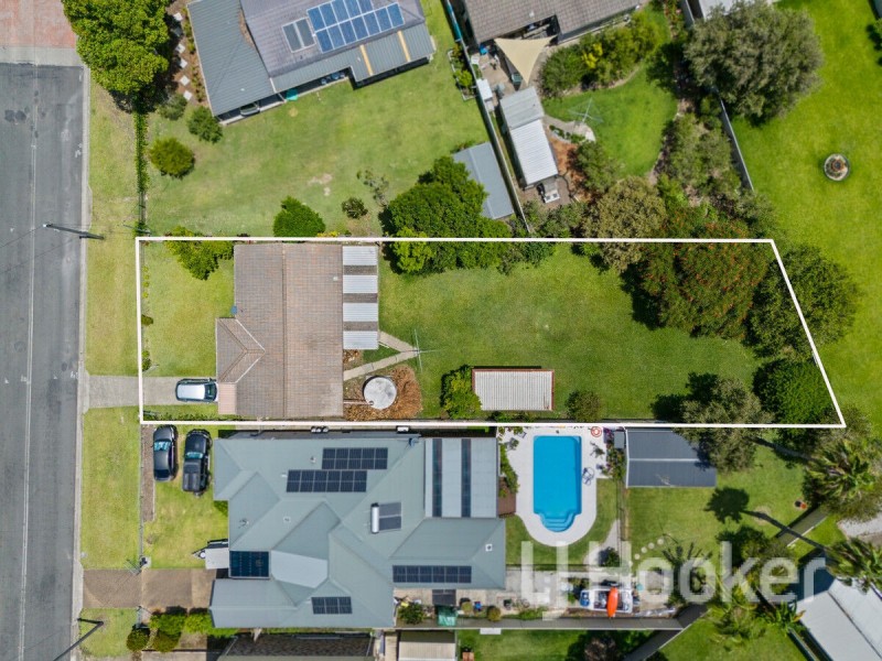 4 Macleans Point Road, Sanctuary Point NSW 2540