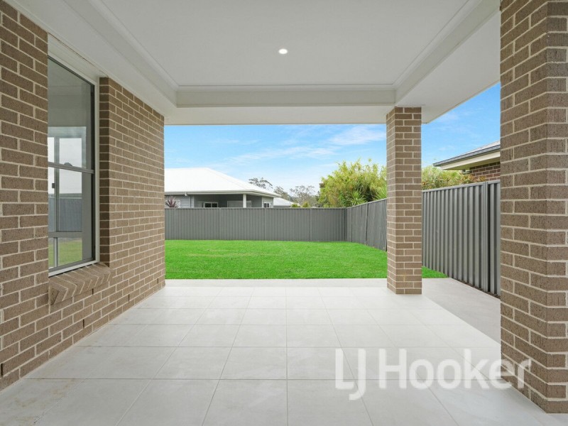 21 Seagrass Avenue, Vincentia NSW 2540