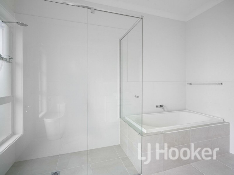 21 Seagrass Avenue, Vincentia NSW 2540