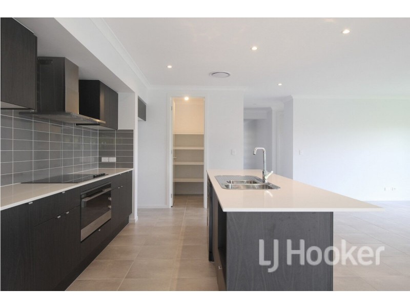 19 Patrina Circuit, St Georges Basin NSW 2540