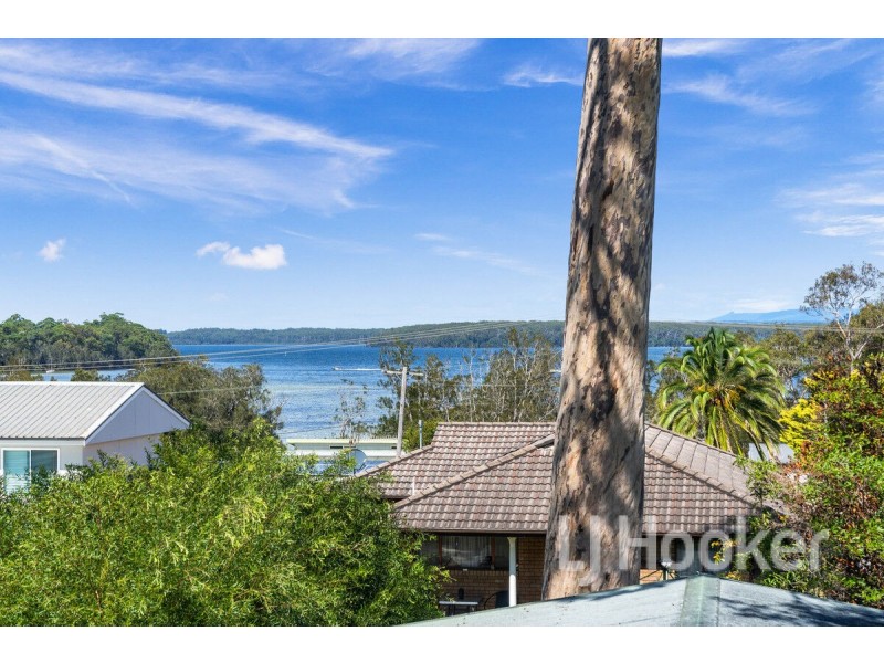 99 Macleans Point Road, Sanctuary Point NSW 2540