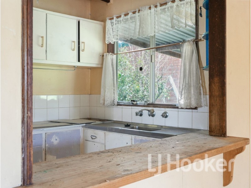 25 Waratah Crescent, Sanctuary Point NSW 2540