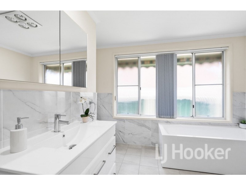 35 Vost Drive, Sanctuary Point NSW 2540