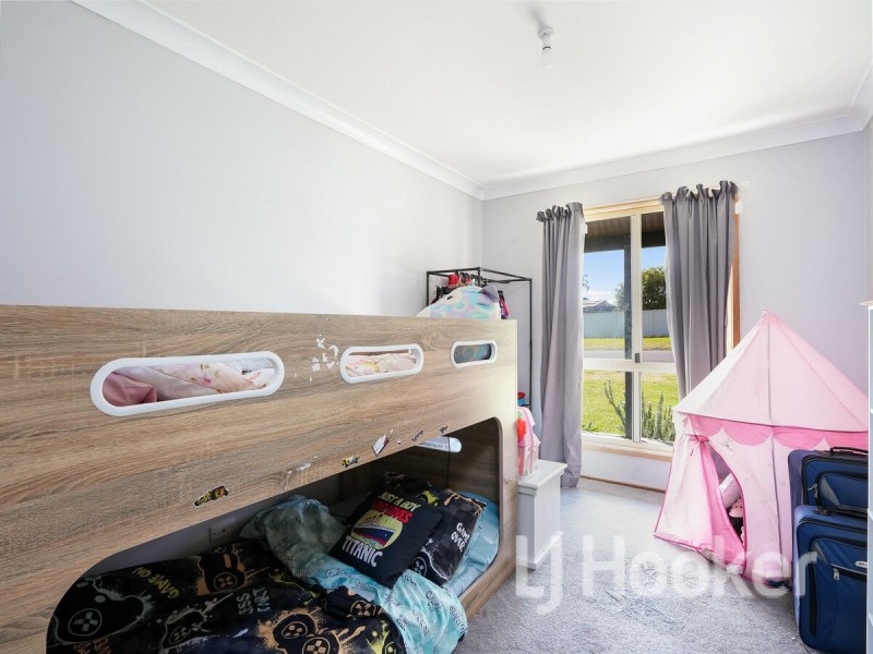 15 Dunisla Street, Sanctuary Point NSW 2540