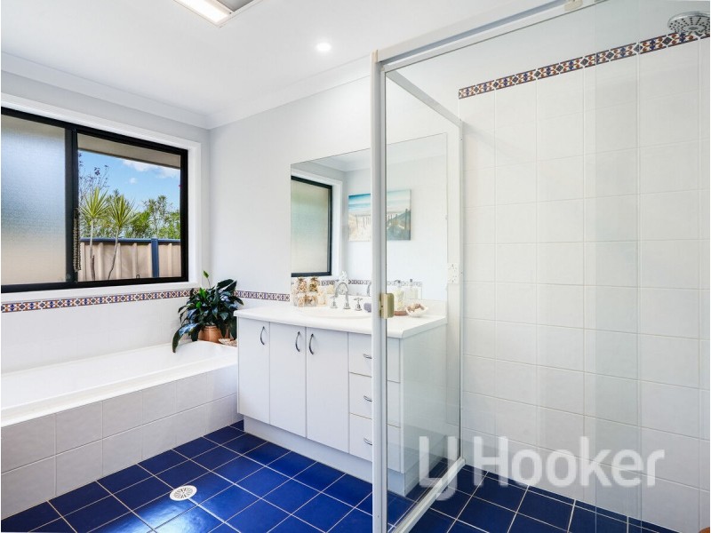 33 Turvey Crescent, St Georges Basin NSW 2540