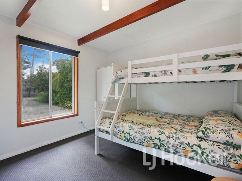 204 Greville Avenue, Sanctuary Point NSW 2540