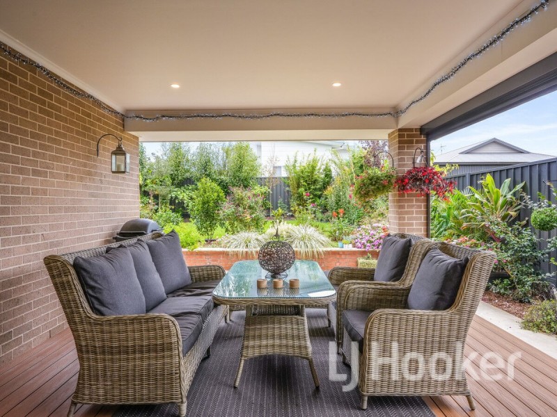 63 Tahnee Street, Sanctuary Point NSW 2540
