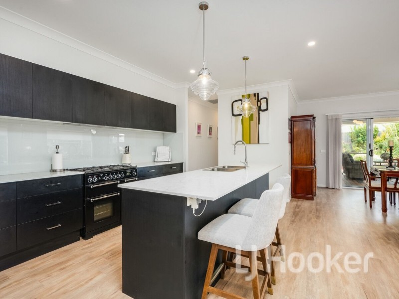 63 Tahnee Street, Sanctuary Point NSW 2540