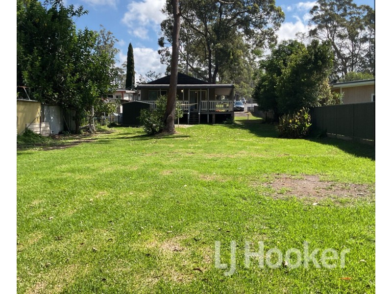 24 McGowen Street, Old Erowal Bay NSW 2540