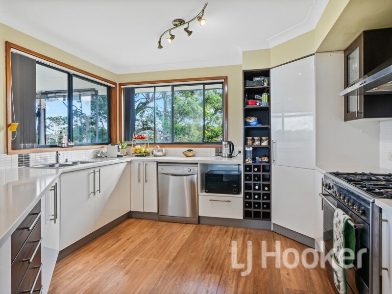 17 Turvey Crescent, St Georges Basin NSW 2540