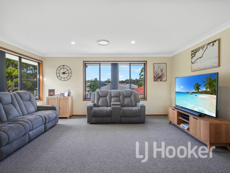 17 Turvey Crescent, St Georges Basin NSW 2540